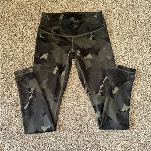 Lululemon Align High-Rise‎ Leggings Camo size 8